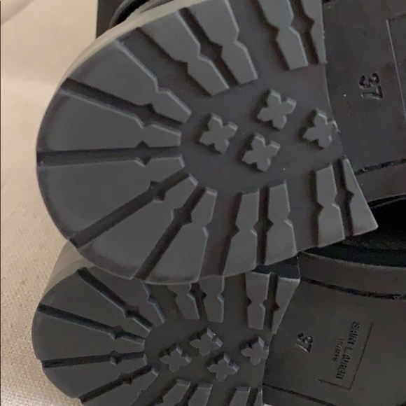 Saint Laurent Armu Ankle Leather Boots - Picture 15 of 16